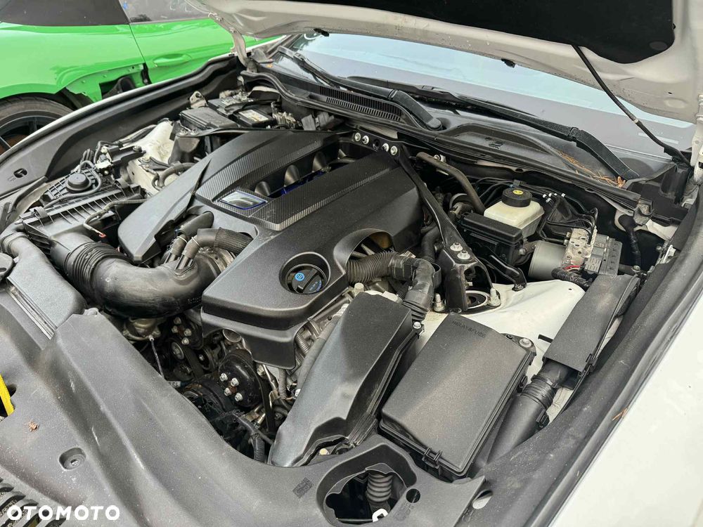 Lexus RC - 11