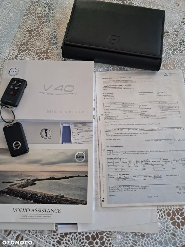 Volvo V40 Cross Country - 15