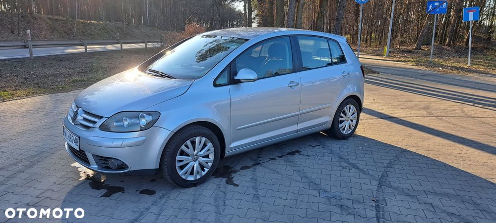 Volkswagen Golf Plus - 1