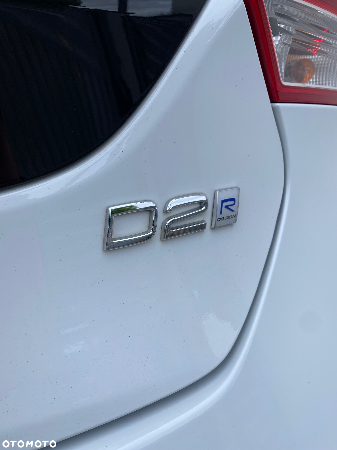Volvo V40 D2 Drive-E SCR R-Design Momentum - 19