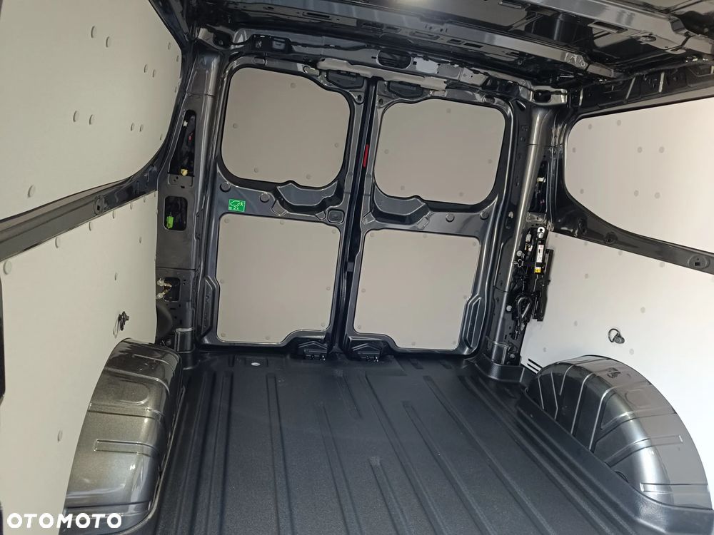 Ford Transit Custom Van Limited 2.0 170 KM L2 320  AWD - 9