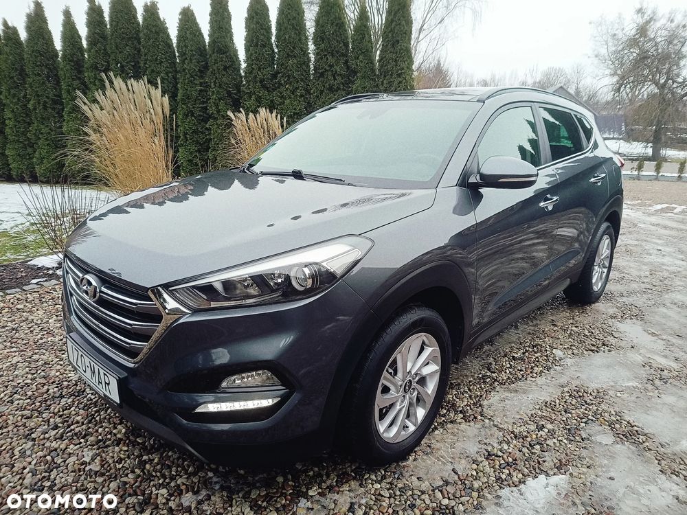 Hyundai Tucson blue 1.7 CRDi 2WD Intro Edition - 16