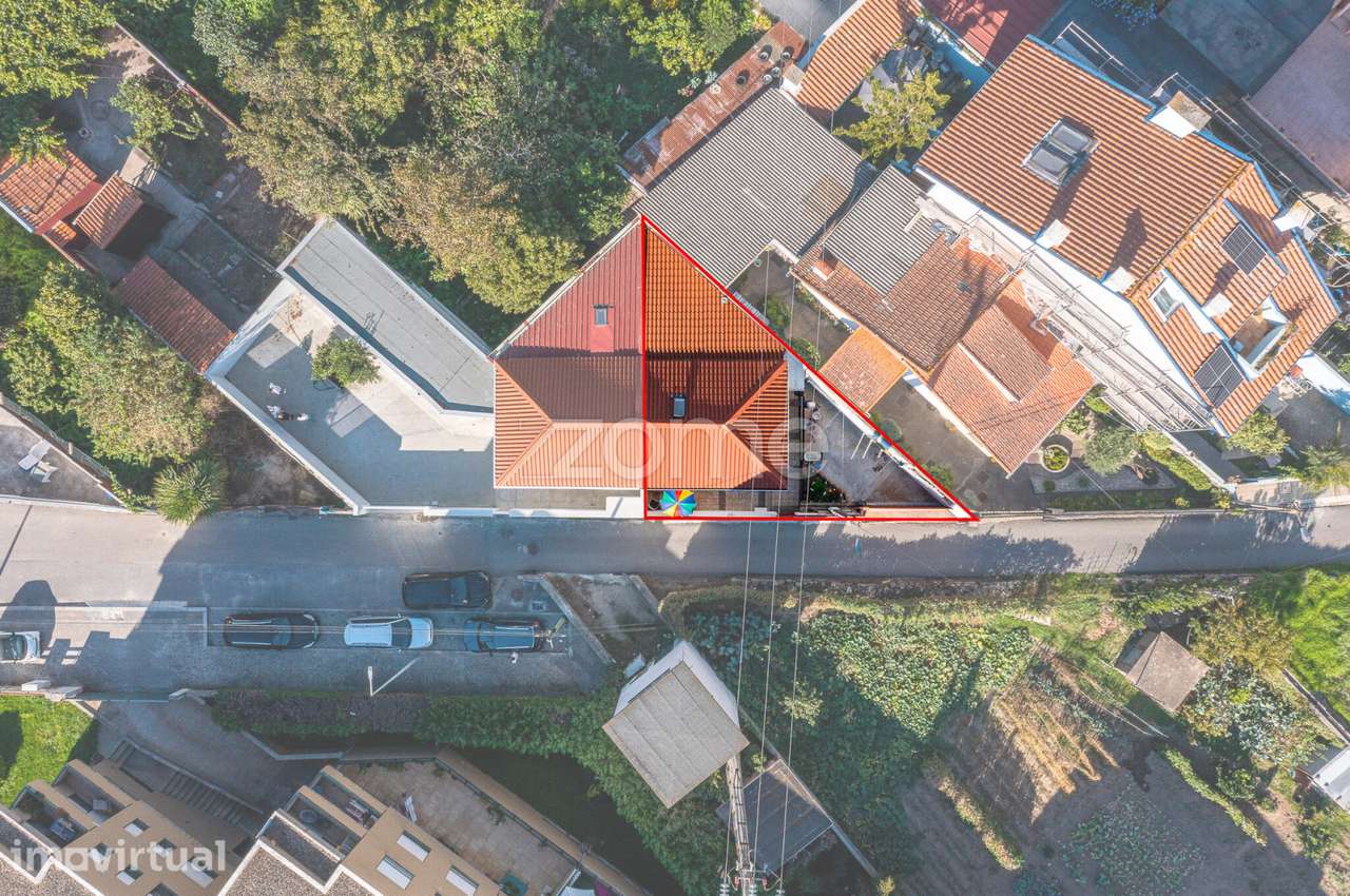 Moradia Térrea T1+2 Remodelada com Mezzanine, Logradouro em Guifões - Grande imagem: 2/44