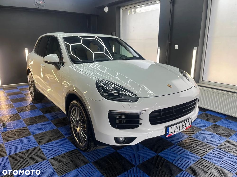 Porsche Cayenne GTS Tiptronic S - 1