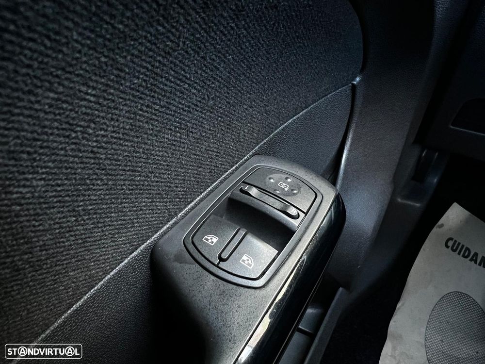 Opel Corsa 1.3 CDTI Van - 25