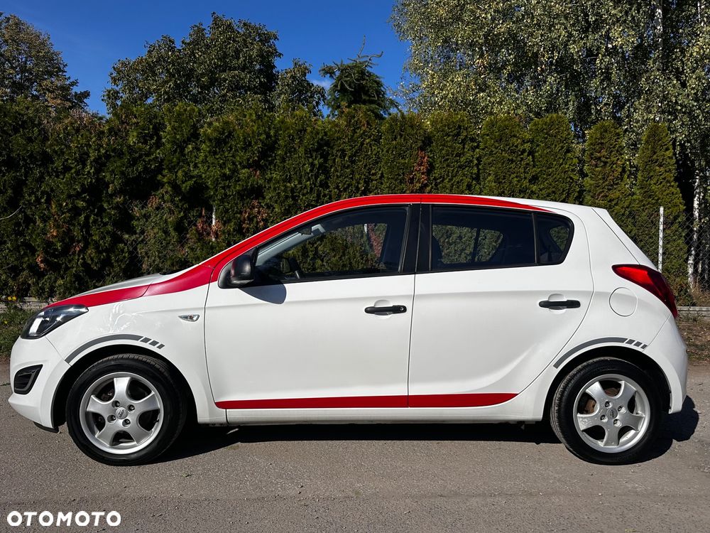 Hyundai i20 1.25 Wersja Jubileuszowa - 32