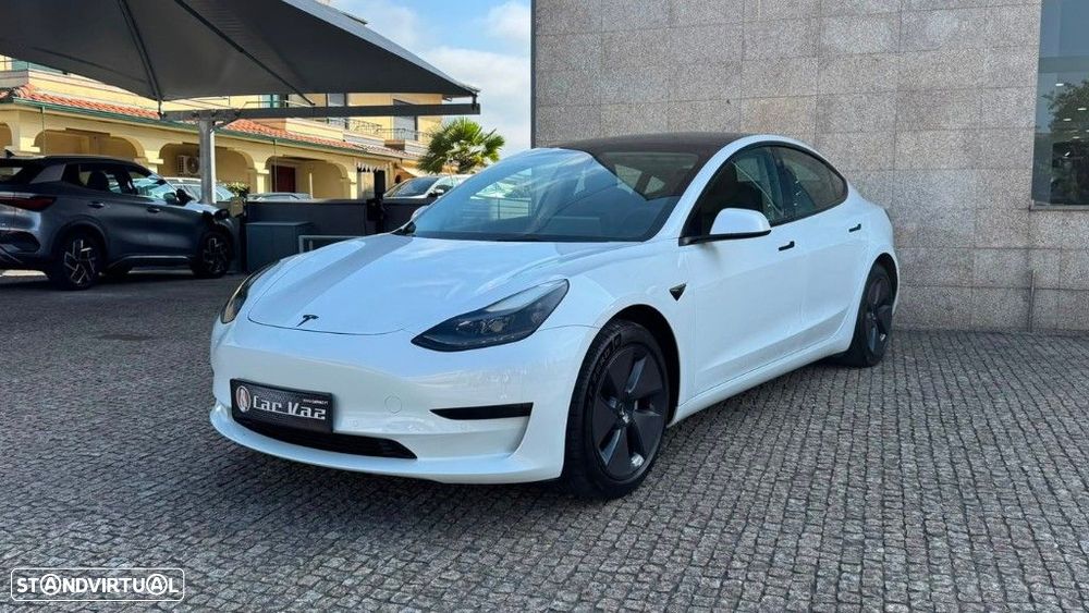 Tesla Model 3 Standard Range Plus RWD - 1