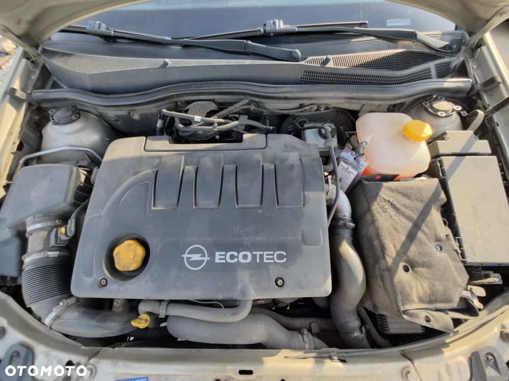 Opel Astra 1.9 CDTI 111 - 8