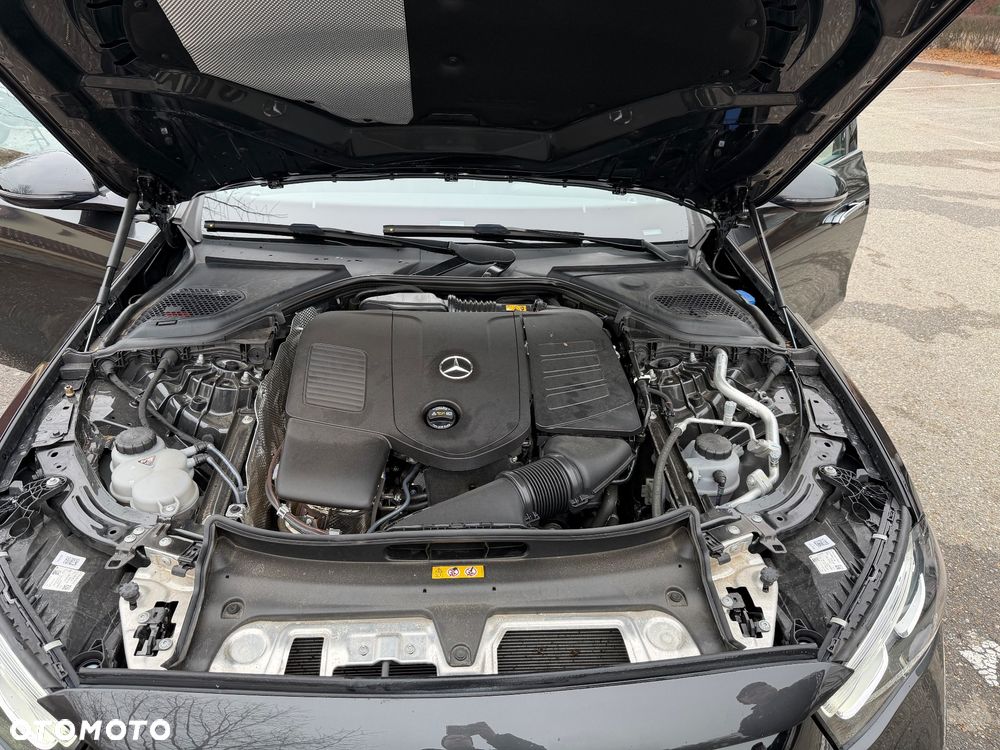 Mercedes-Benz Klasa E 200 9G-TRONIC Edition AMG Line - 12