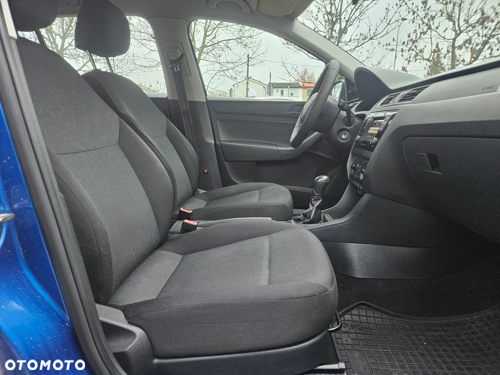 Skoda RAPID Spb 1.4 TDI DPF Ambition - 6