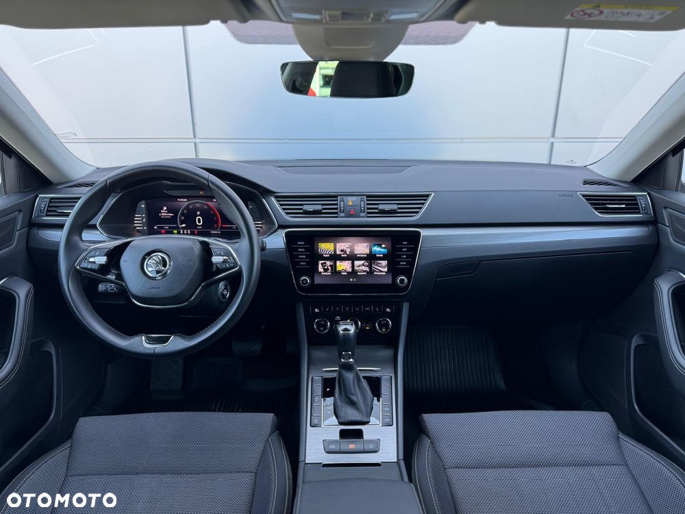 Skoda Superb 2.0 TDI SCR 4x4 Style DSG - 8