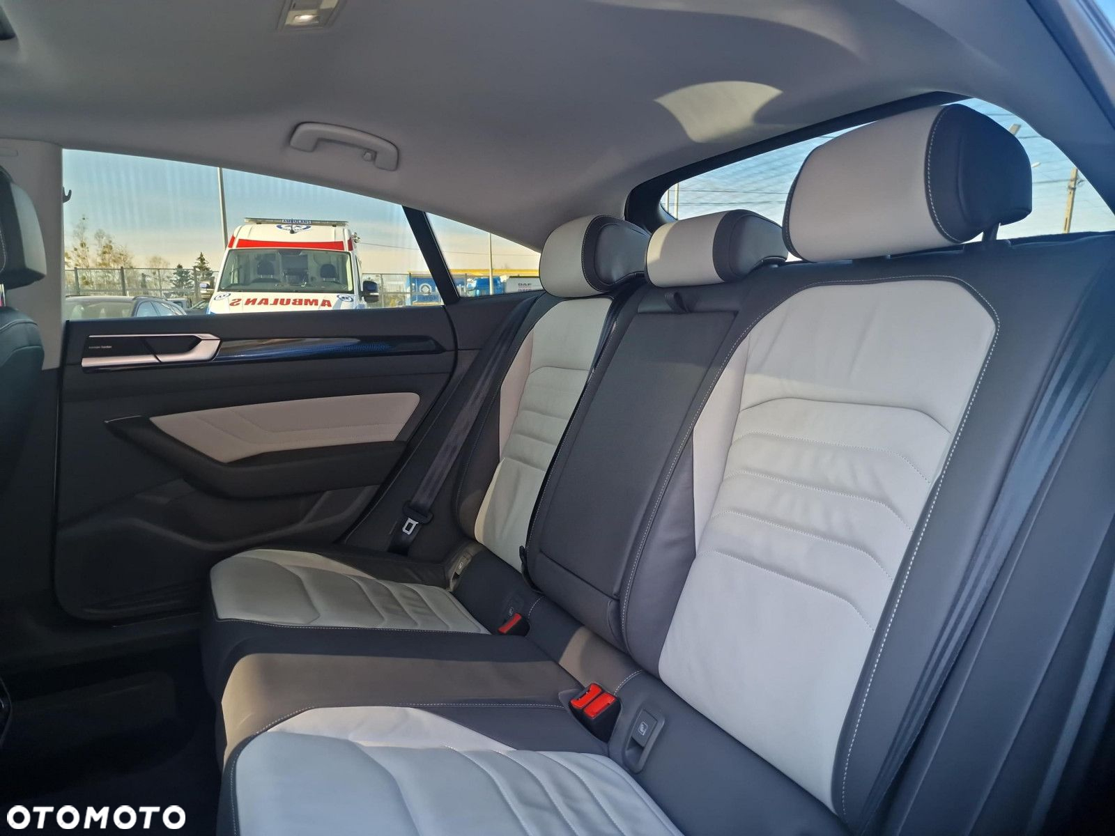 Volkswagen Arteon 2.0 TDI 4Motion Elegance DSG - 18