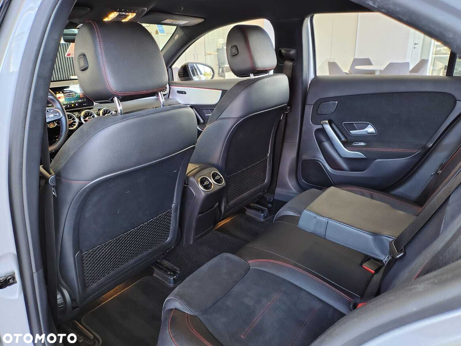 Mercedes-Benz Klasa A 200 AMG Line 7G-DCT - 13