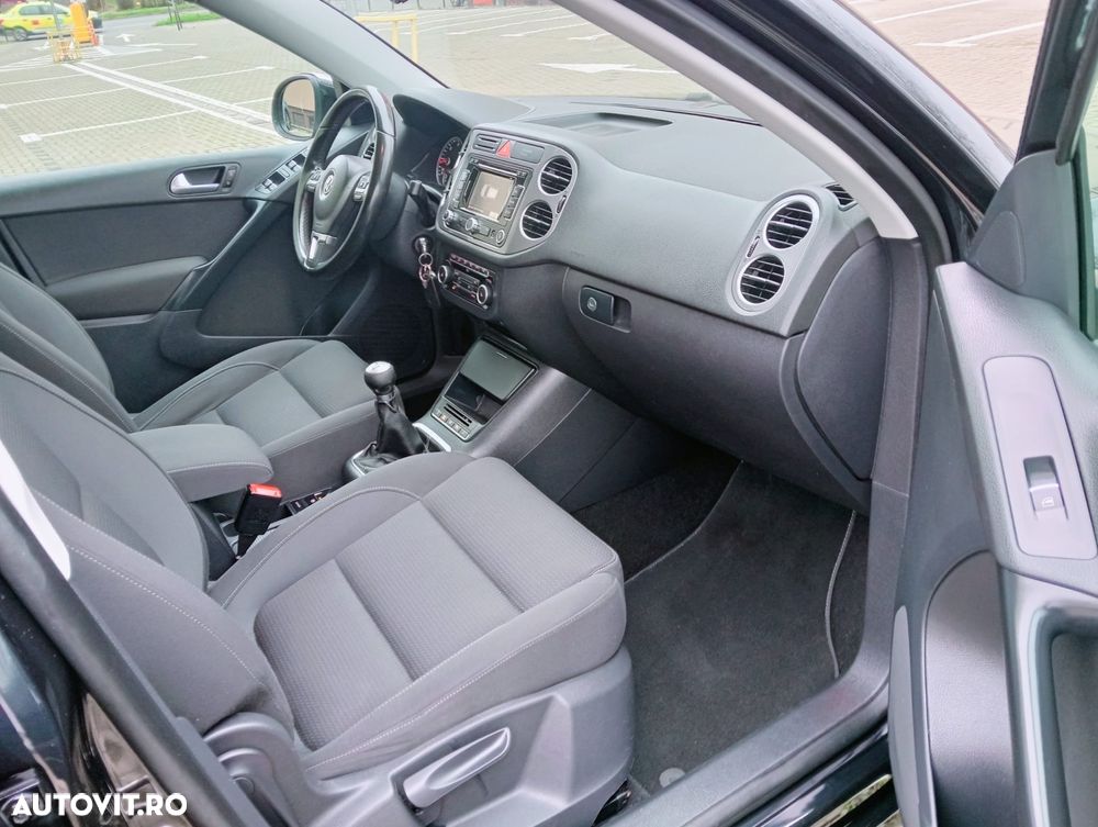 Volkswagen Tiguan 2.0 TDI DPF 4Motion Sport & Style - 13