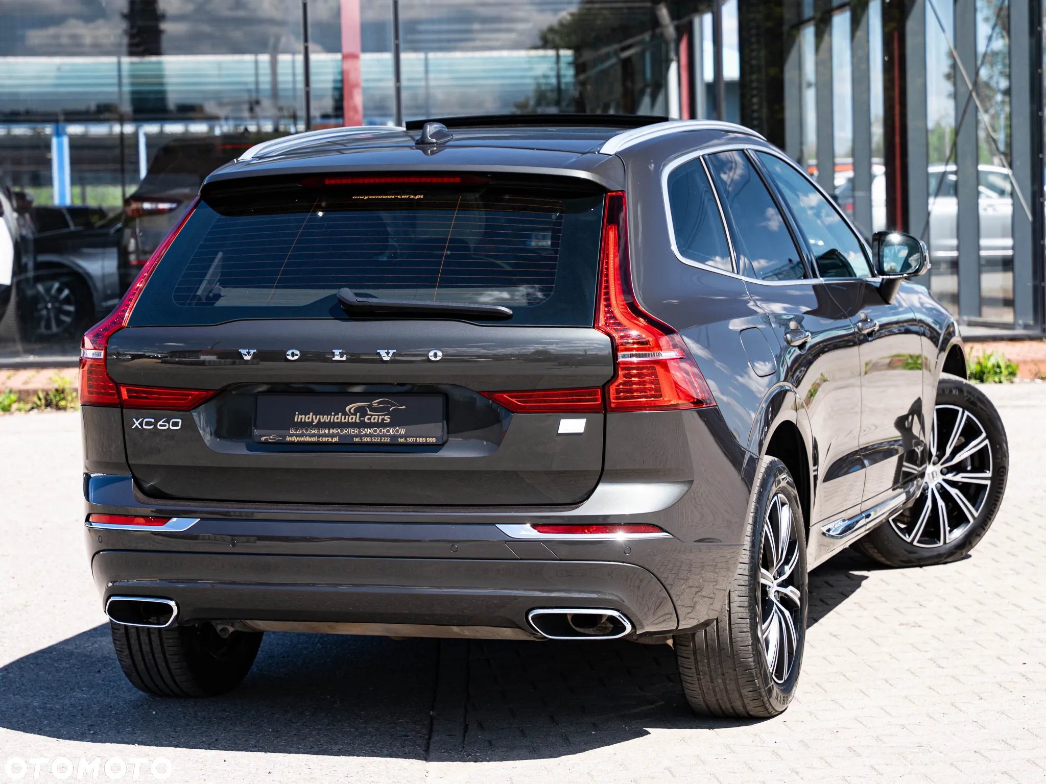 Volvo XC 60 T8 AWD Recharge Geartronic Inscription - 3