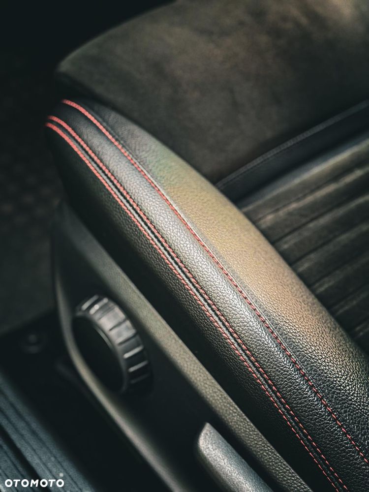 Mercedes-Benz Klasa A AMG 45 4Matic AMG Speedshift 7G-DCT - 12