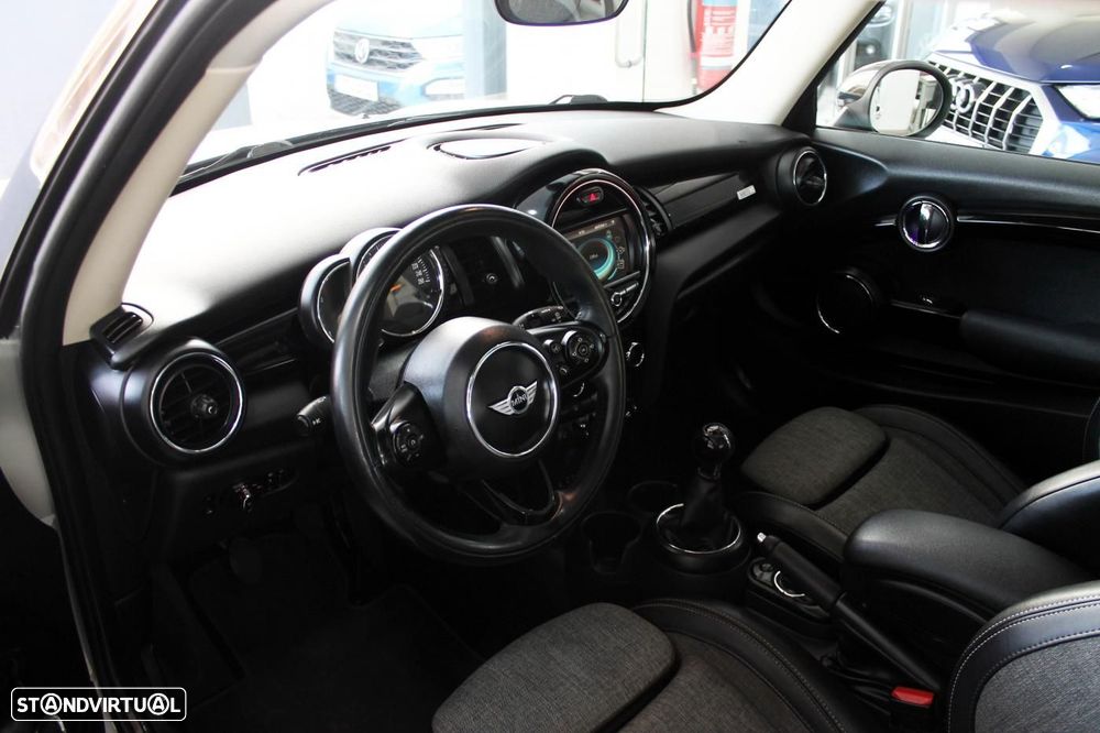 MINI 3 Portas Cooper D - 8