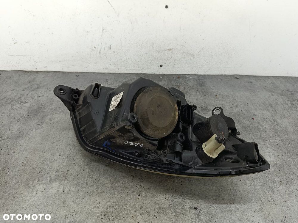 LAMPA PRZÓD LEWA SKODA FABIA II 5J1941015  HELLA - 12
