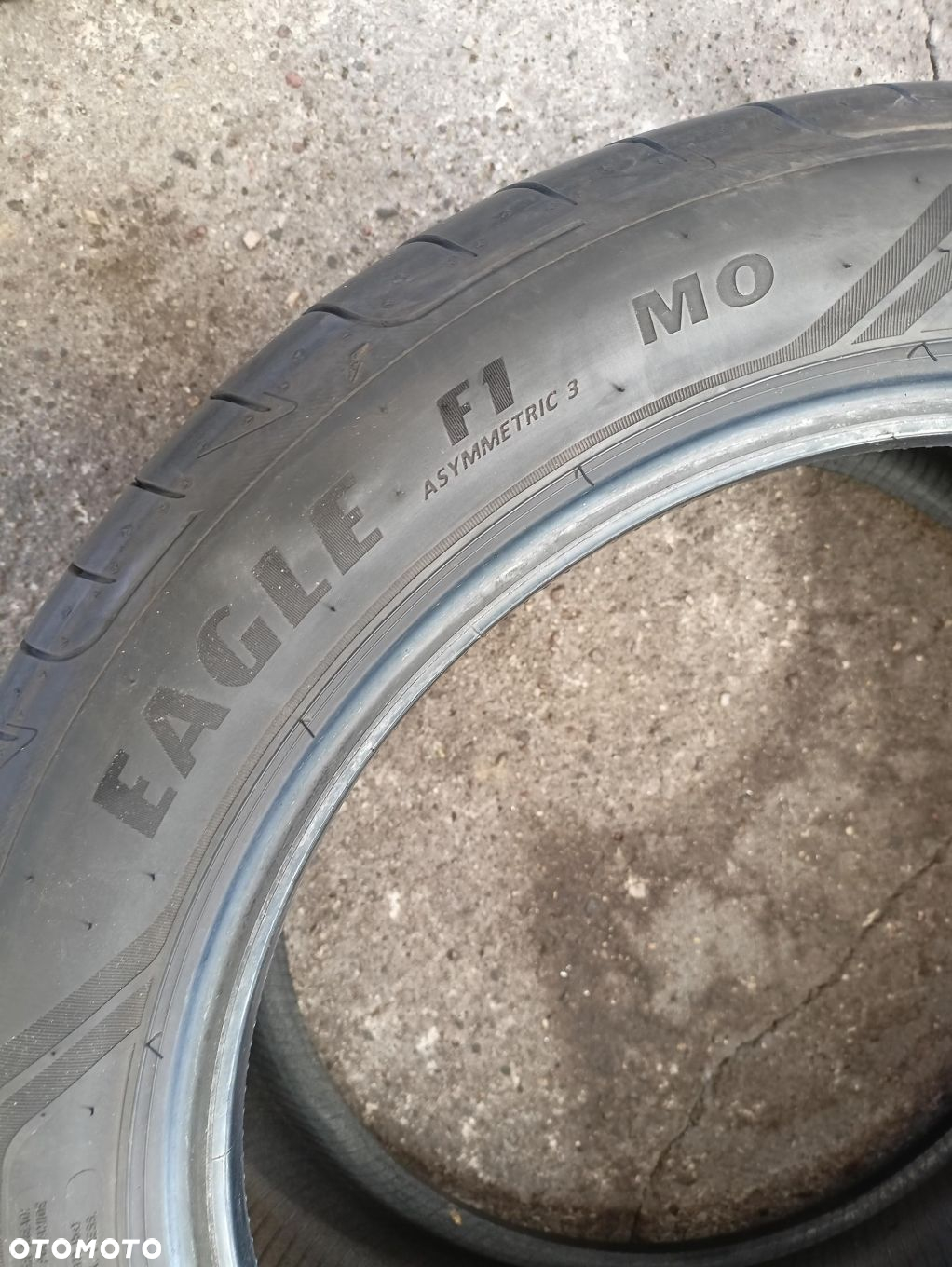 Opona 275/40/18 GoodYear Eagle F1 (F4072) - 3
