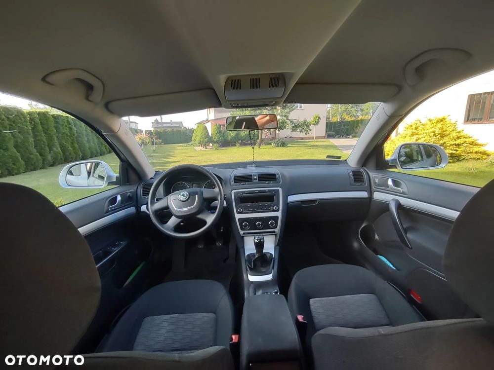 Skoda Octavia 1.9 TDI Ambiente - 9