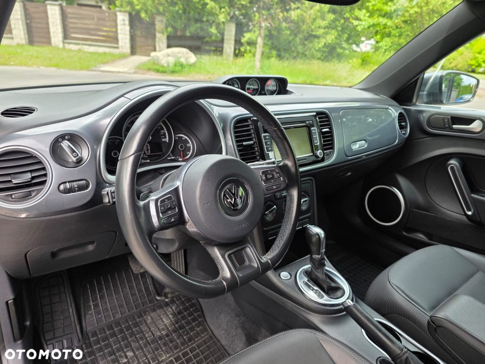 Volkswagen Beetle 2.0 TDI DSG DPF Exclusive Design - 14