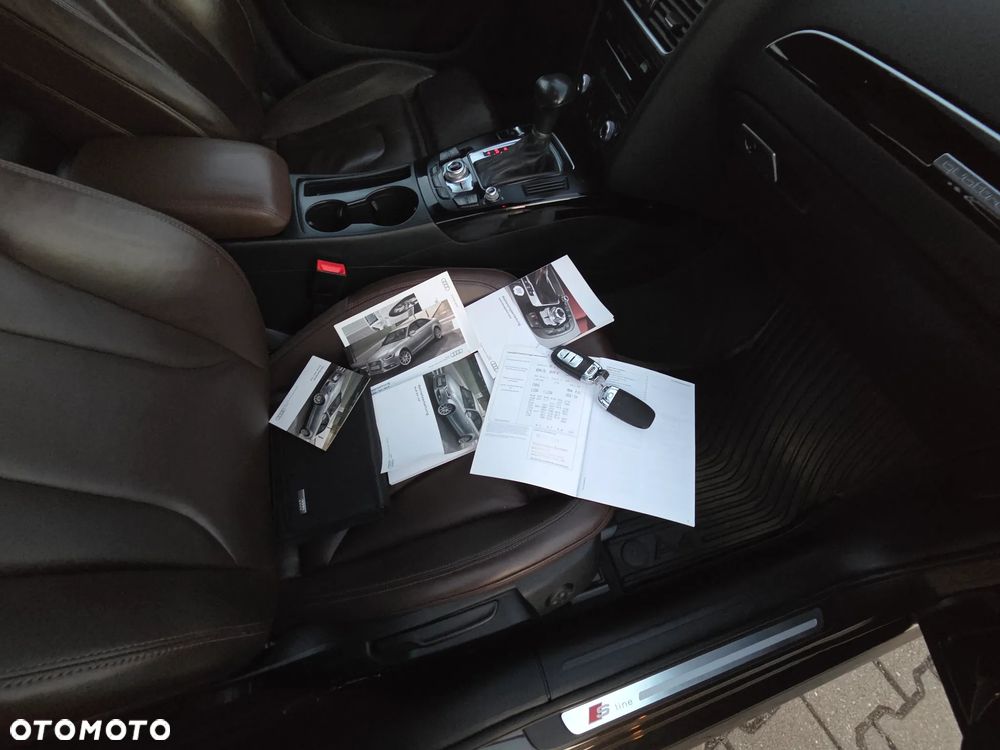 Audi A4 Avant 2.0 TDI DPF clean diesel quattro S tronic S line Sportpaket - 34