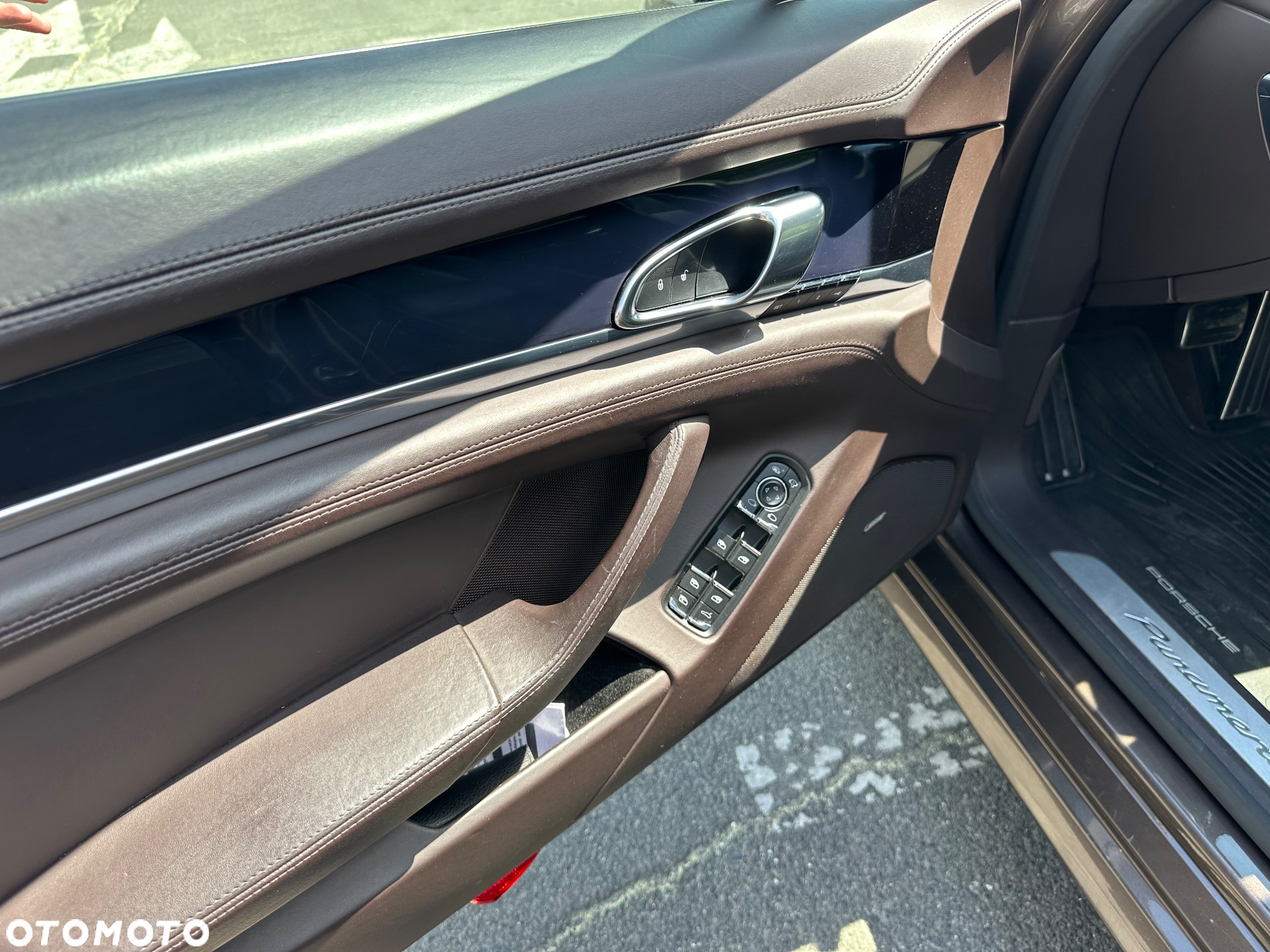 Porsche Panamera Diesel - 12