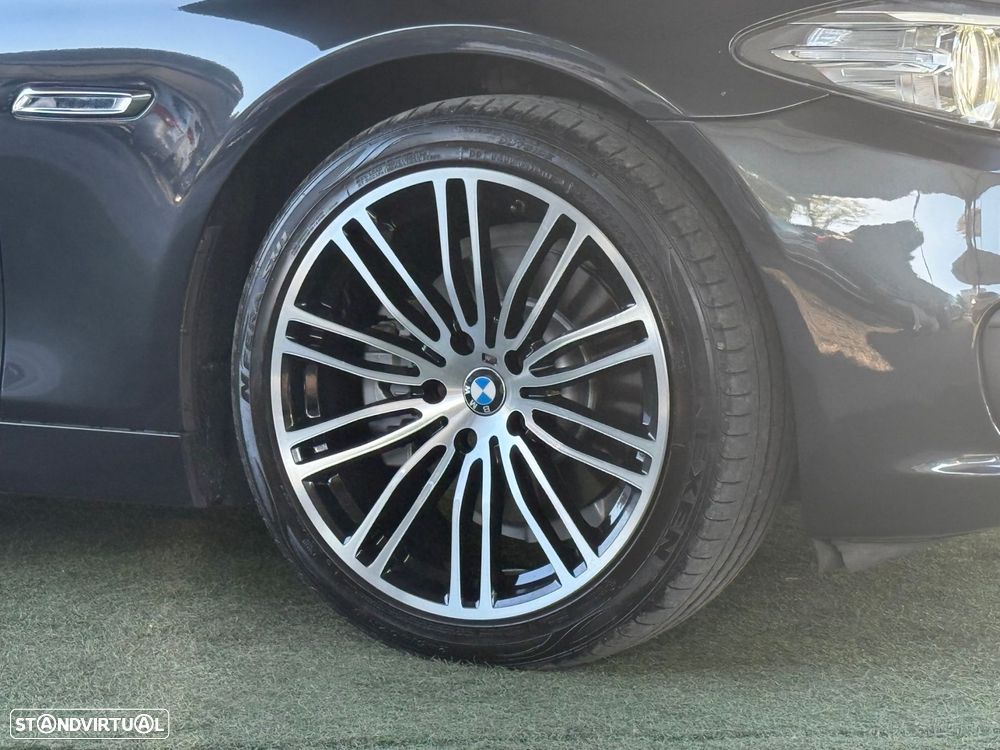 BMW 520 d Line Luxury Auto - 55