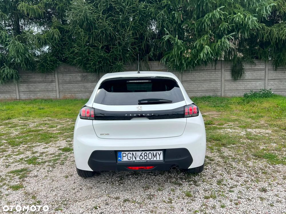 Peugeot 208 - 7