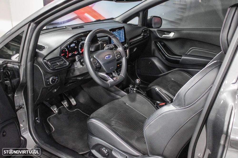 Ford Fiesta 1.5 EcoBoost S&S ST X - 15