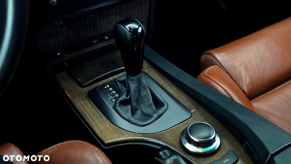 BMW Seria 5 - 21
