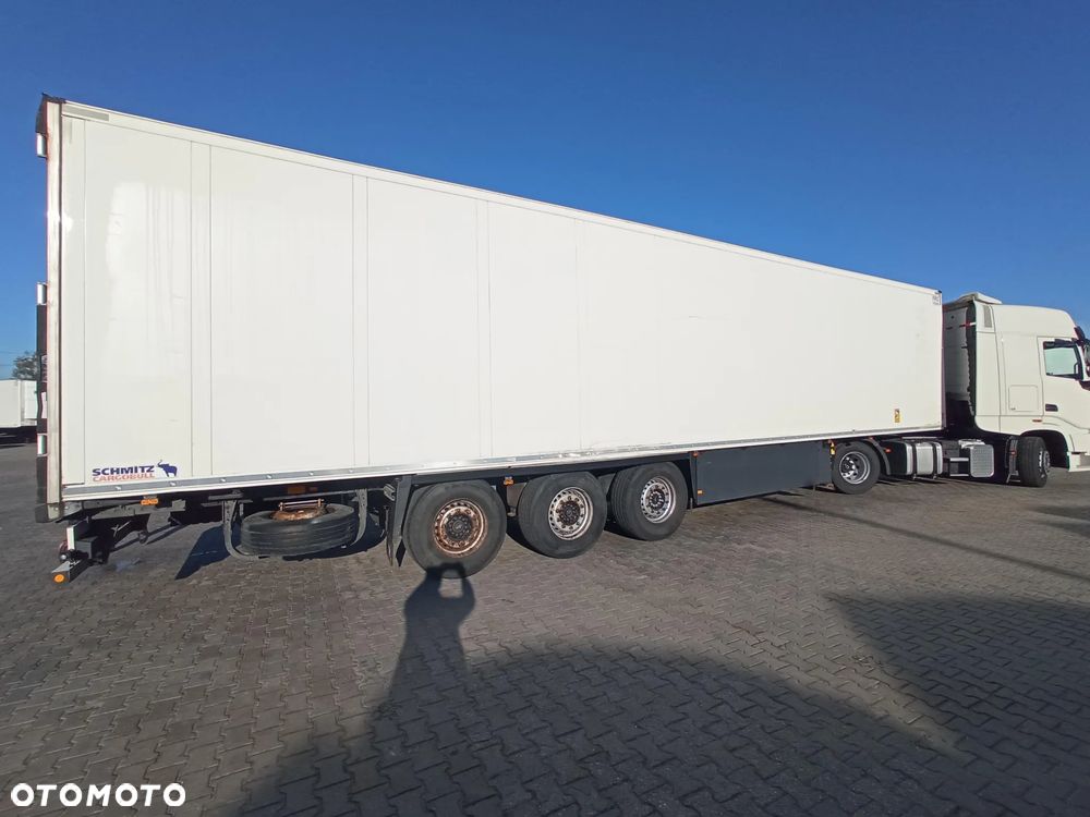 Schmitz Cargobull SKO 24L - 14