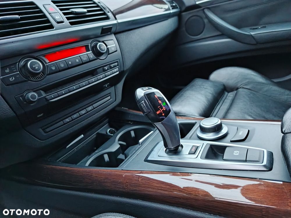 BMW X5 xDrive30d - 22