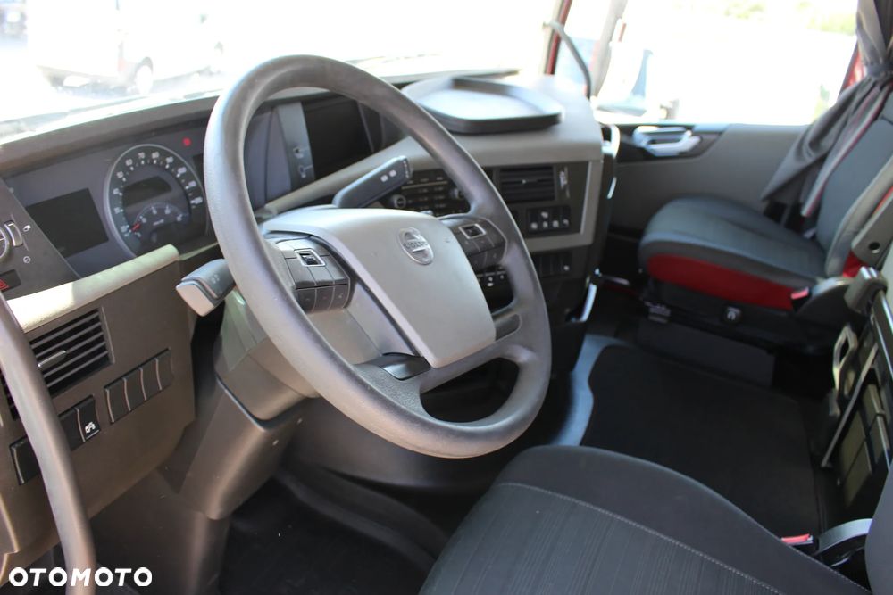 Volvo FH4 500 / LODÓWKA/ACC/E6/ *SERWIS FR*/ IDEALNY STAN / - 34
