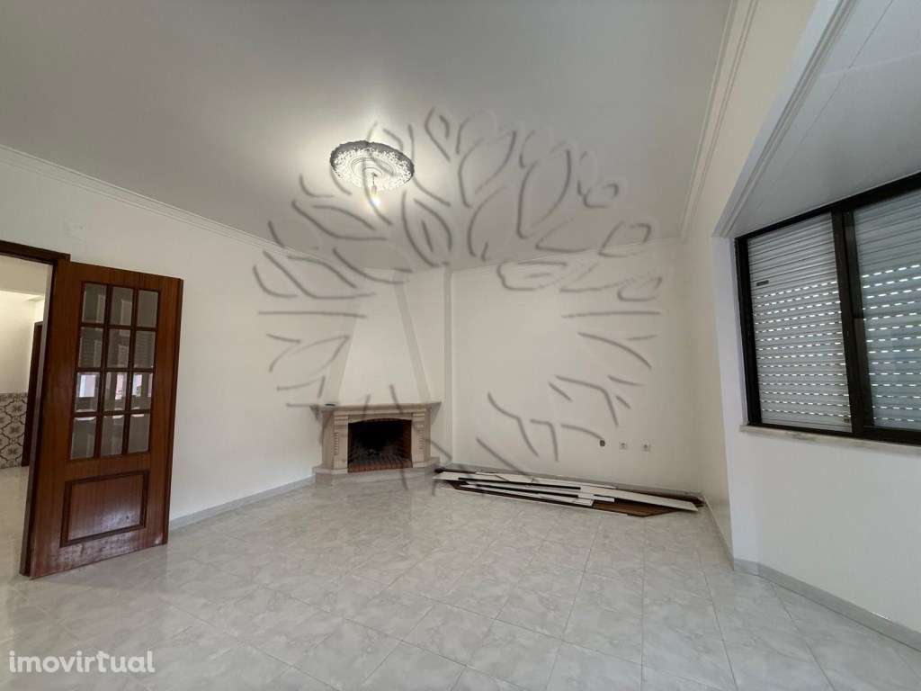 Apartamento T3 com arrecadação - Moita - Grande imagem: 5/20