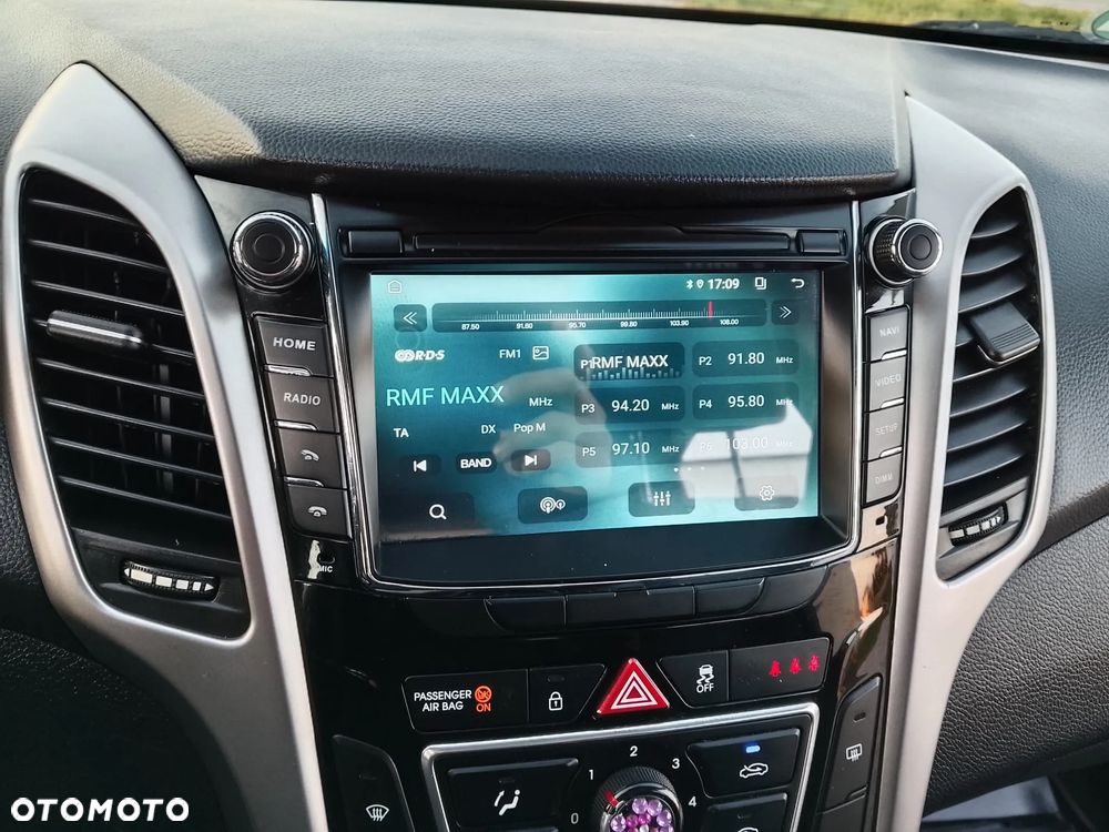 Hyundai i30 blue 1.4 Classic Navigation - 10