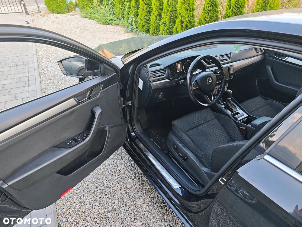 Skoda Superb 2.0 TSI 4x4 Sportline DSG - 8
