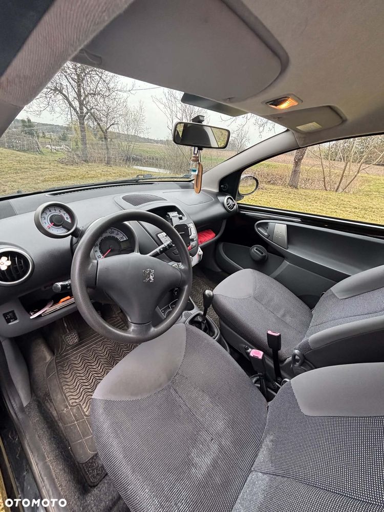 Peugeot 107 - 5