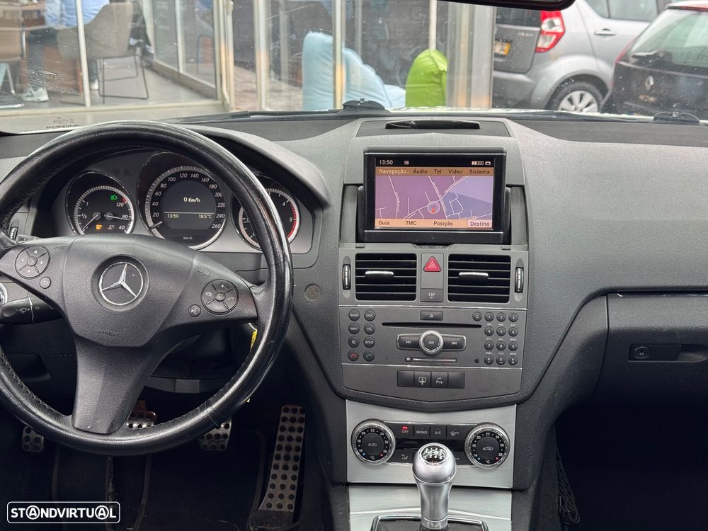 Mercedes-Benz C 250 - 13