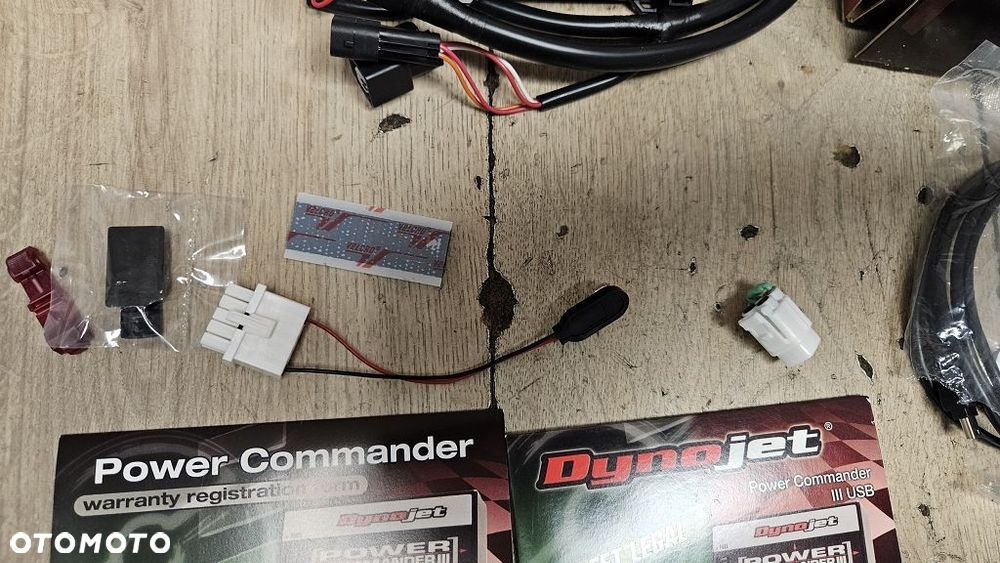 Power Commander 5 Dynojet 336-411 Suzuki GSX1300 B-King - 7