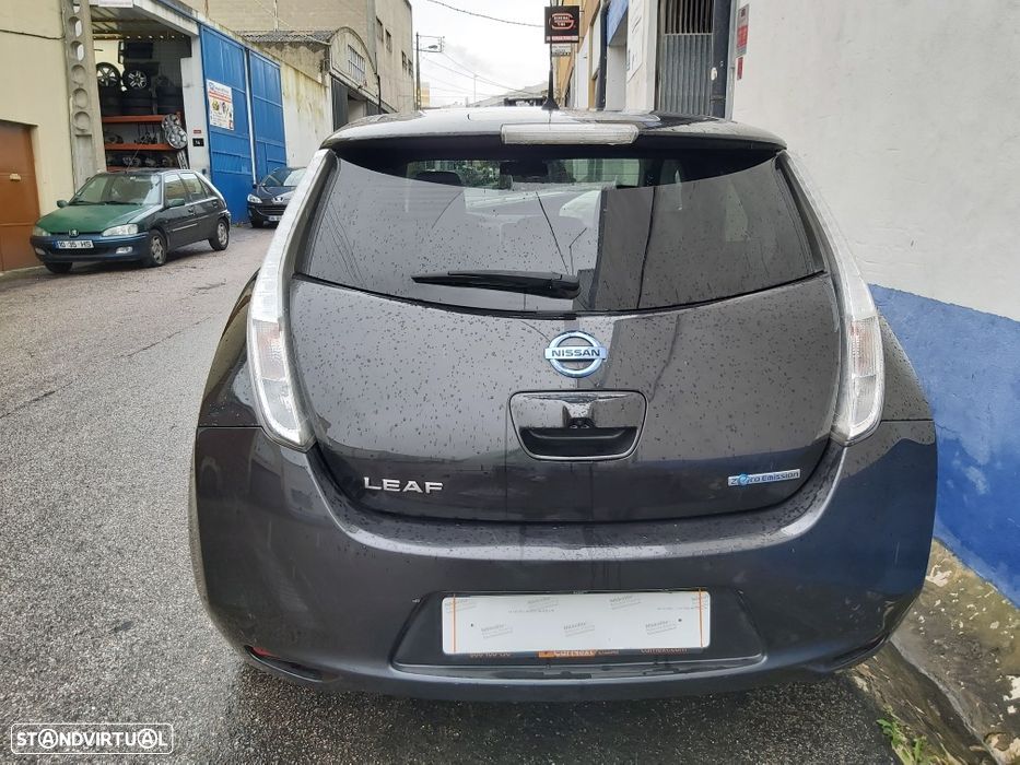 Nissan Leaf (Para Peças) - 2