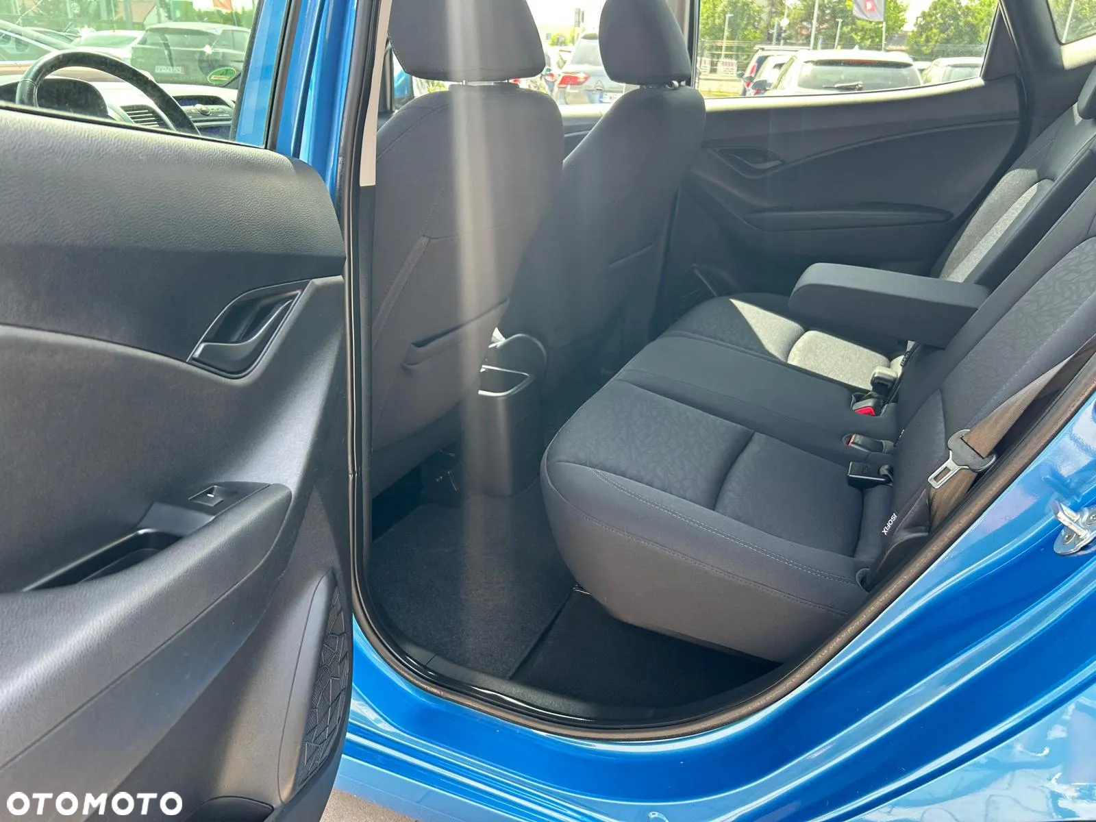 Hyundai ix20 1.4 Premium - 17