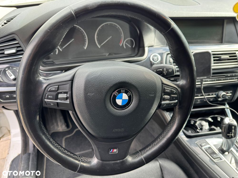 BMW Seria 5 520d BluePerformance - 8