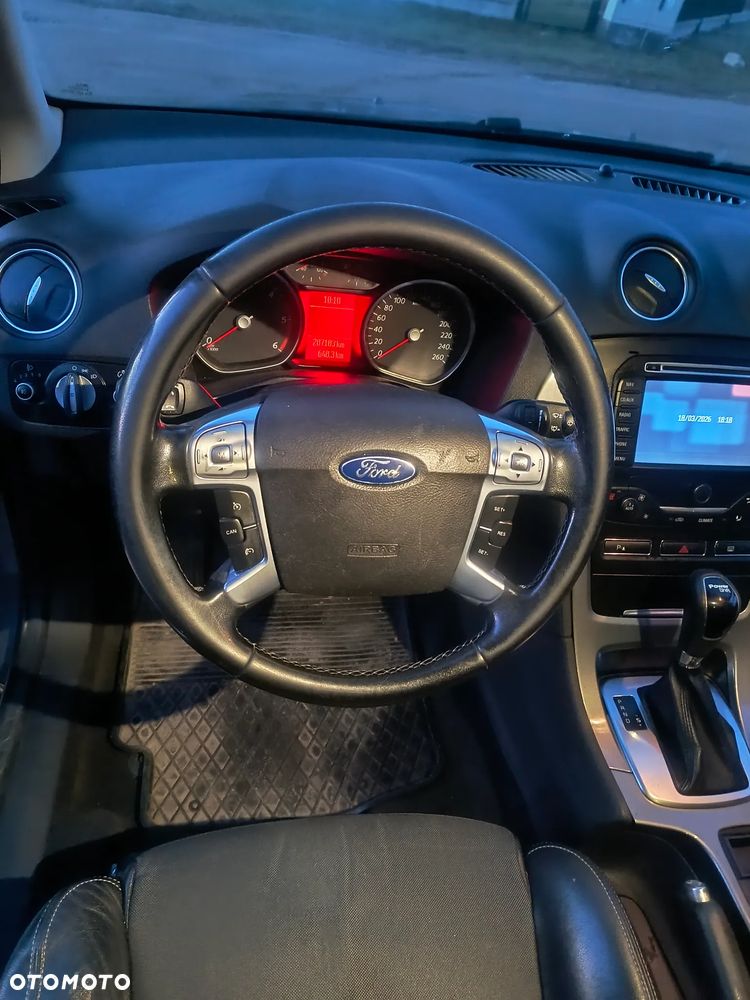Ford Mondeo - 19