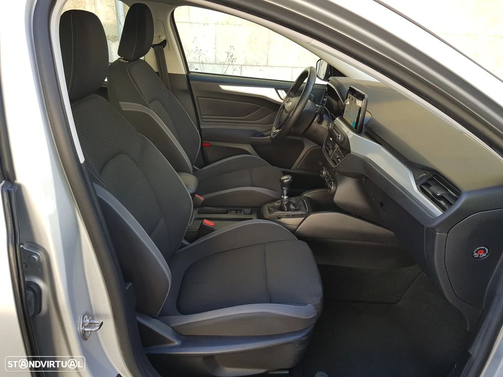 Ford Focus SW 1.5 TDCi Titanium - 38