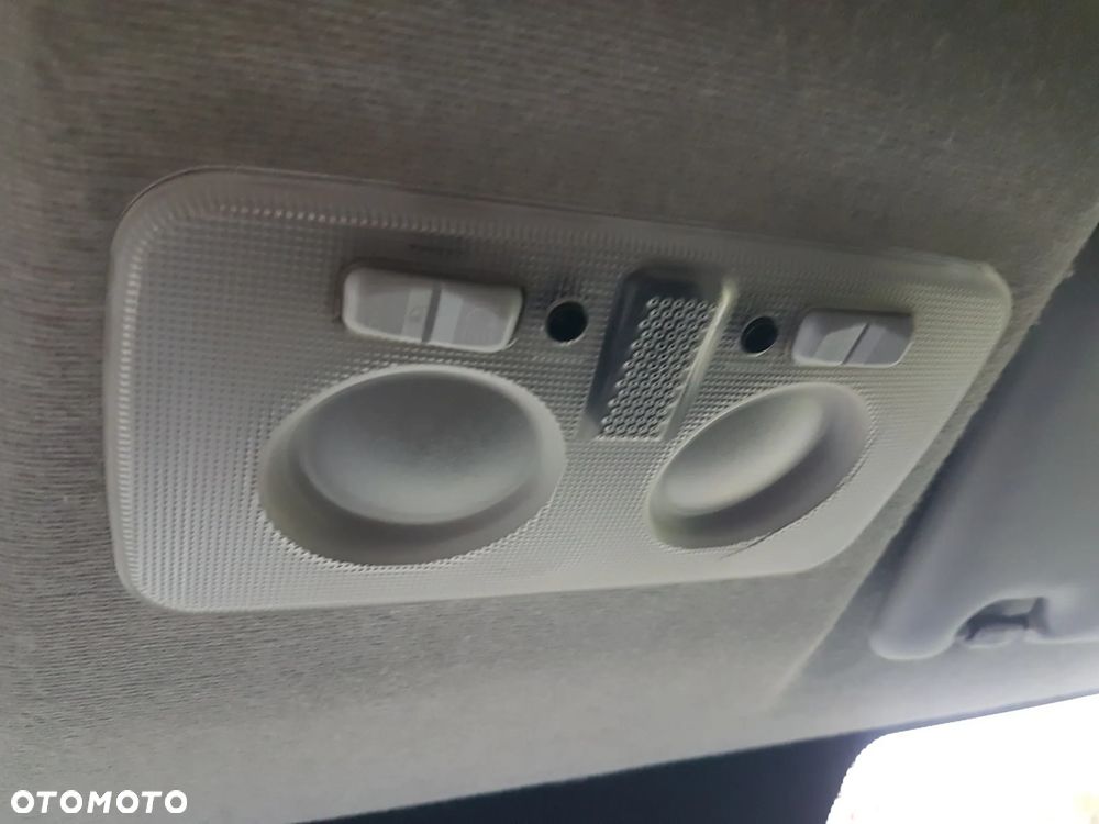 Iveco DAILY 6EP CHŁODNIA MROŹNIA IZOTERMA AGREGAT THERMO KING V-200 MAX GRZANIE 3,41x2,09x2,10 - 35