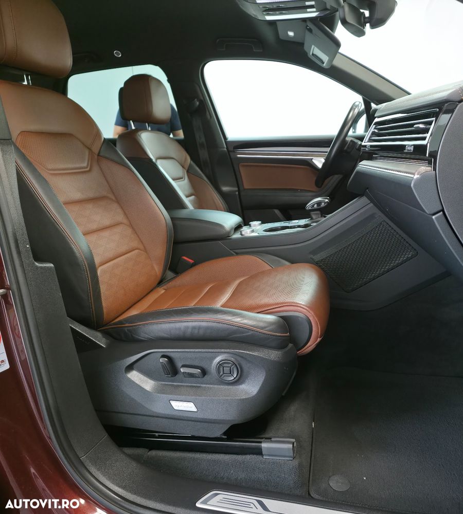 Volkswagen Touareg 3.0 V6 TDI 4Motion DPF Automatik Elegance - 22
