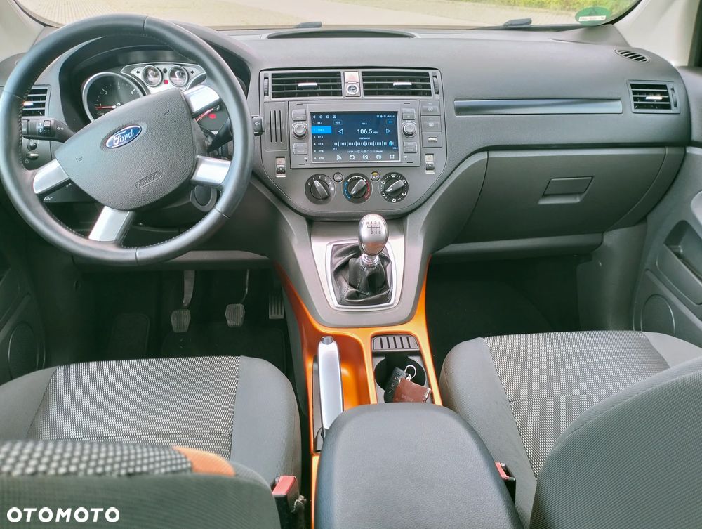 Ford Kuga 2.0 TDCi 4x4 Trend - 3