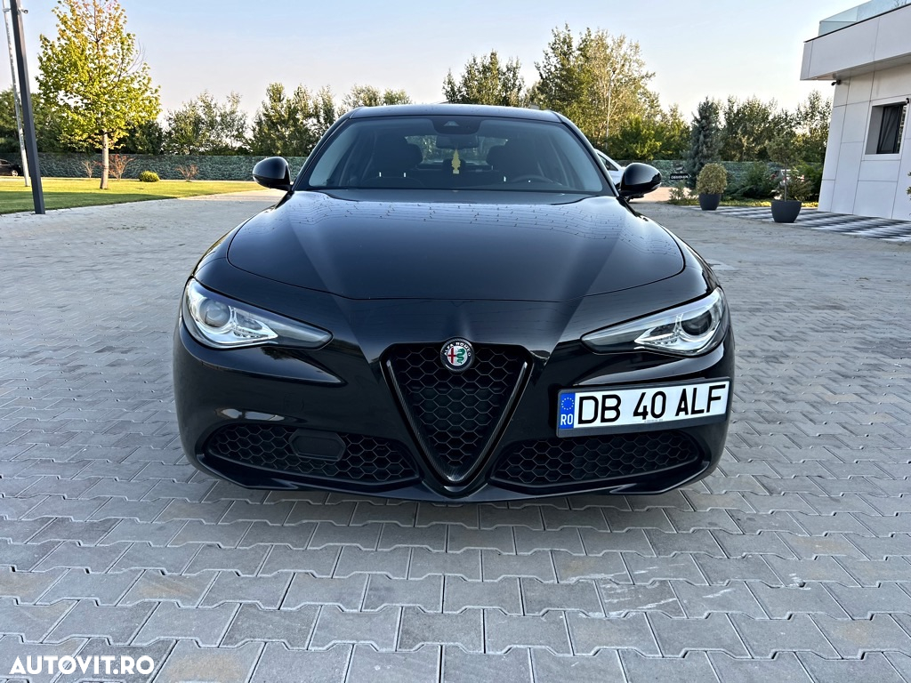 Alfa Romeo Giulia 2.2 JTDM Super - 5