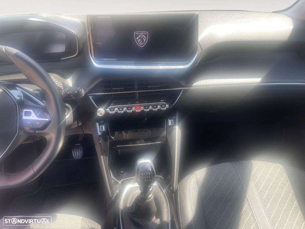 Peugeot 208 1.2 PureTech Allure - 11